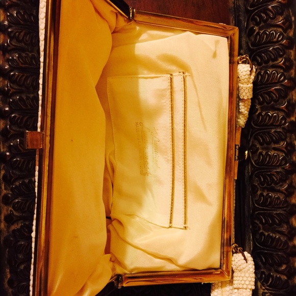 Handbag - Picture 5 of 6